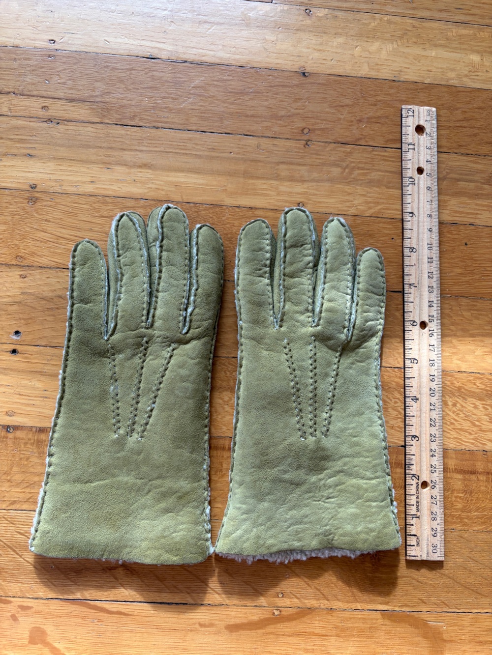 Vintage Lambertson Truex suede leather winter gloves lined green 7.5 L Sherpa